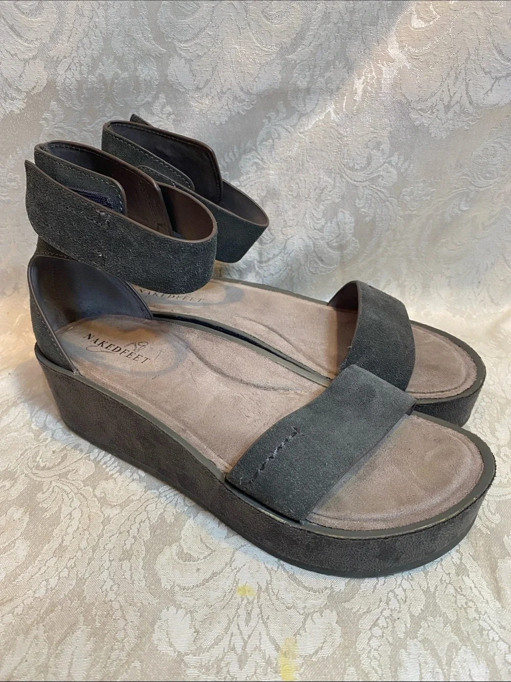 NAKED FEET Renzi Women's Gray Suede Platform Sandals